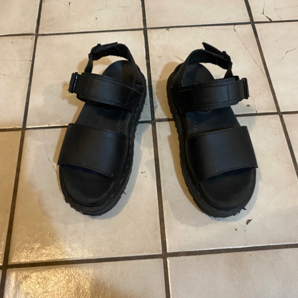 Doc Marten Voss Women’s Leather Strap Sandals